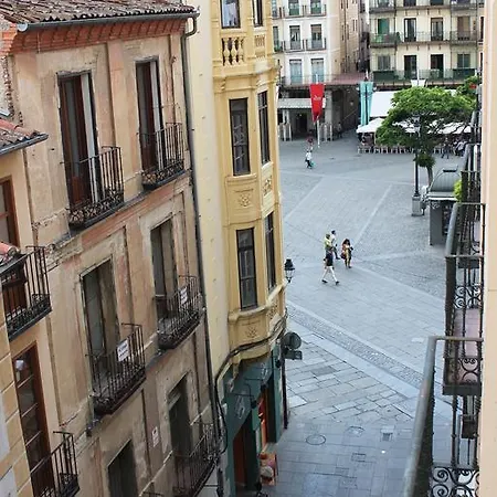 公寓 Excelente Estudio En La Plaza Mayor 塞哥维亚